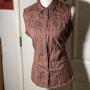 wrangler xlg brown w/horse shoes & horses w/ “W” pearl snaps